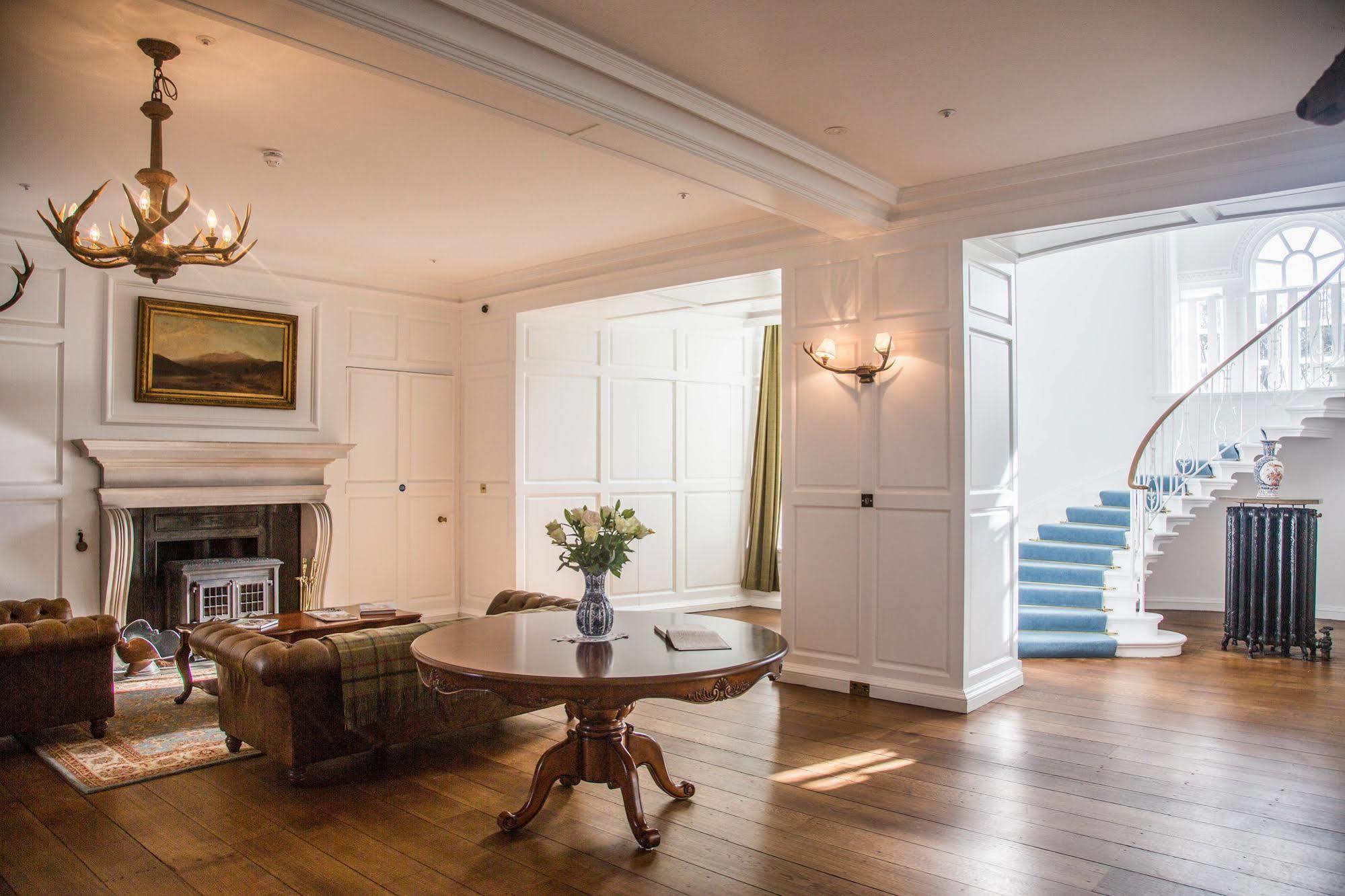 Отель Islay House Bridgend  Экстерьер фото